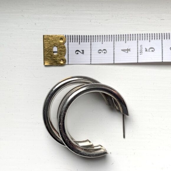 Men’s Hollow Triple Hoop Silver Tone Earrings Tri Hoop Earrings - Picture 7 of 8